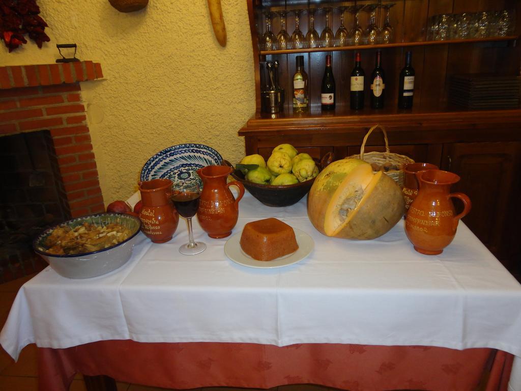 Hostal Пампанейра Екстериор снимка