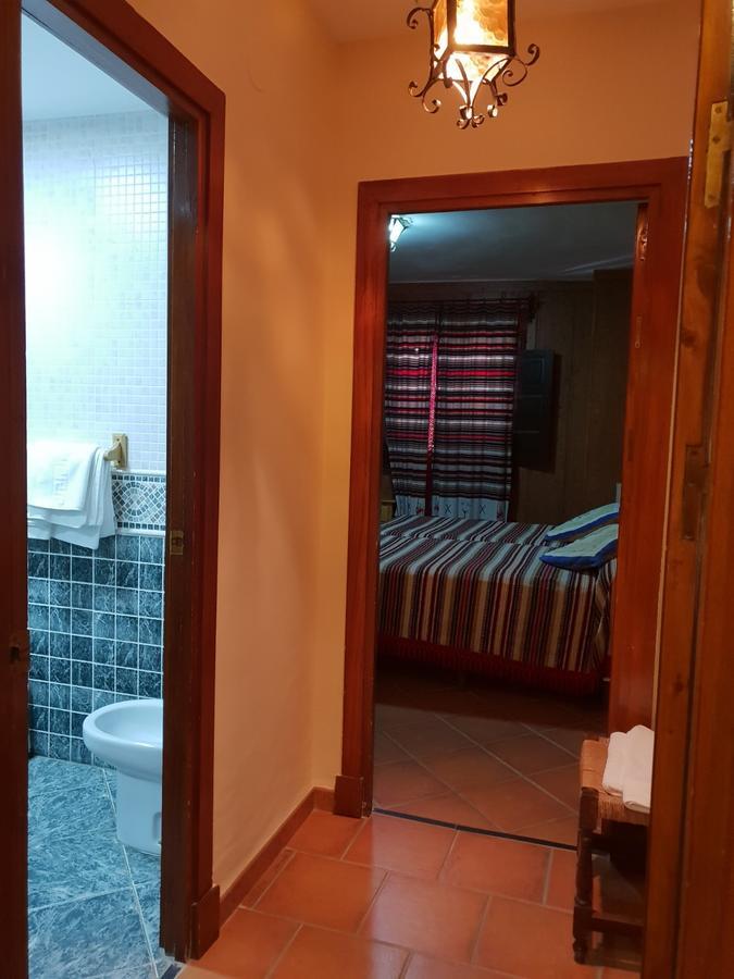 Hostal Пампанейра Екстериор снимка